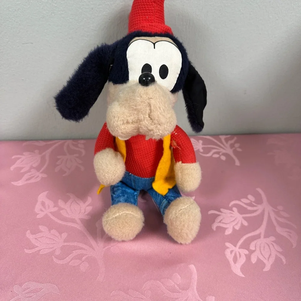 Vintage 1978 Knickerbocker Disney Goofy Plush Toy Red Shirt Yellow Vest 12 inch